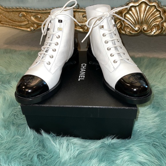 Chanel booties - Picture 6 of 6